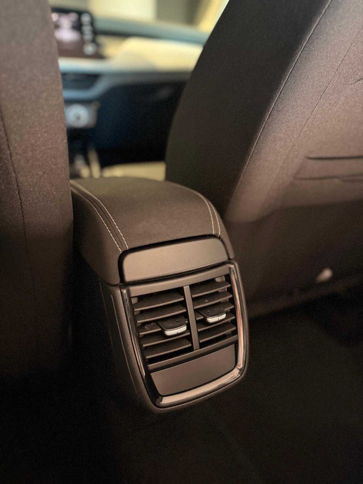 skoda-kamiq-2024-gasolina-999cc