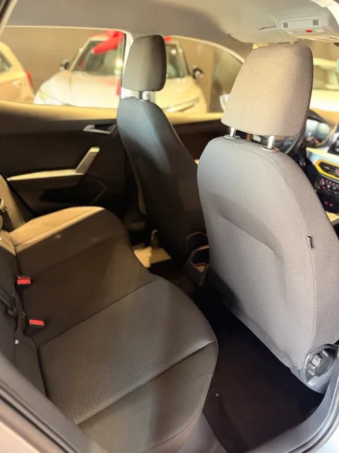 seat-arona-2024-gasolina-999cc