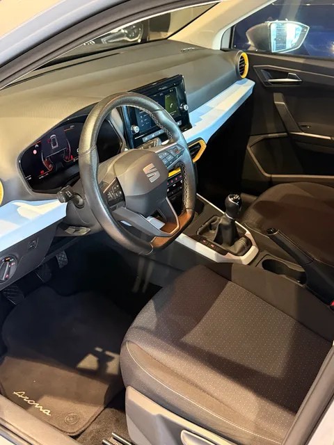 seat-arona-2024-gasolina-999cc