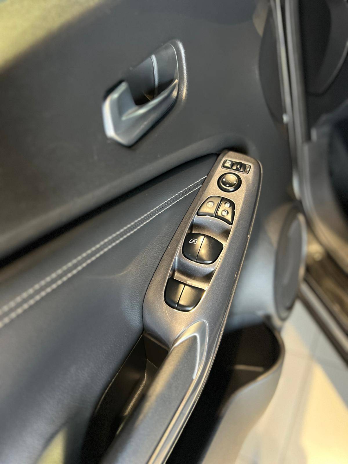 nissan-juke-2023-hibrido-a-gasolina-1598cc
