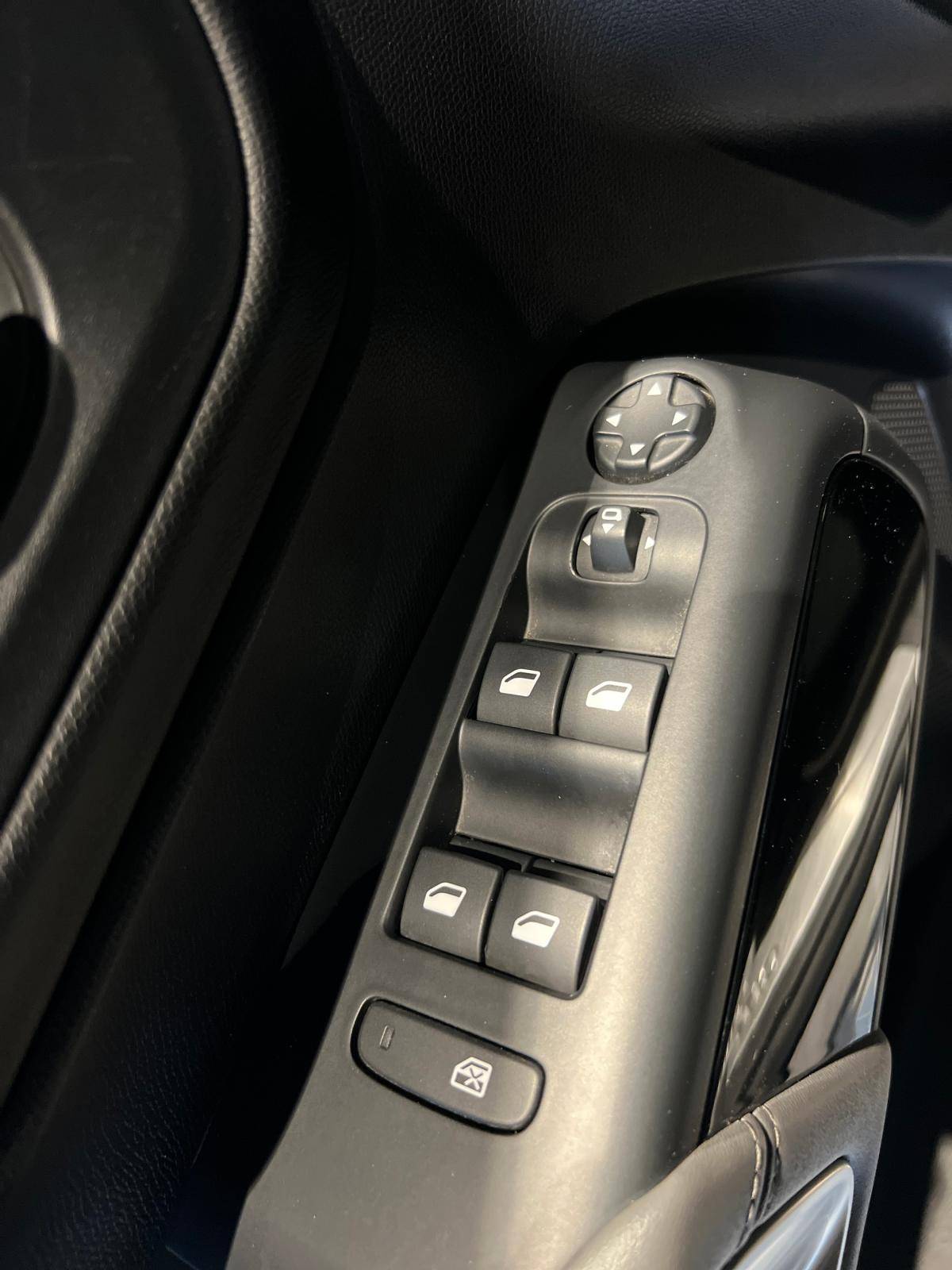 citroen-c5-aircross-2022-hibrido-a-gasolina-1598cc