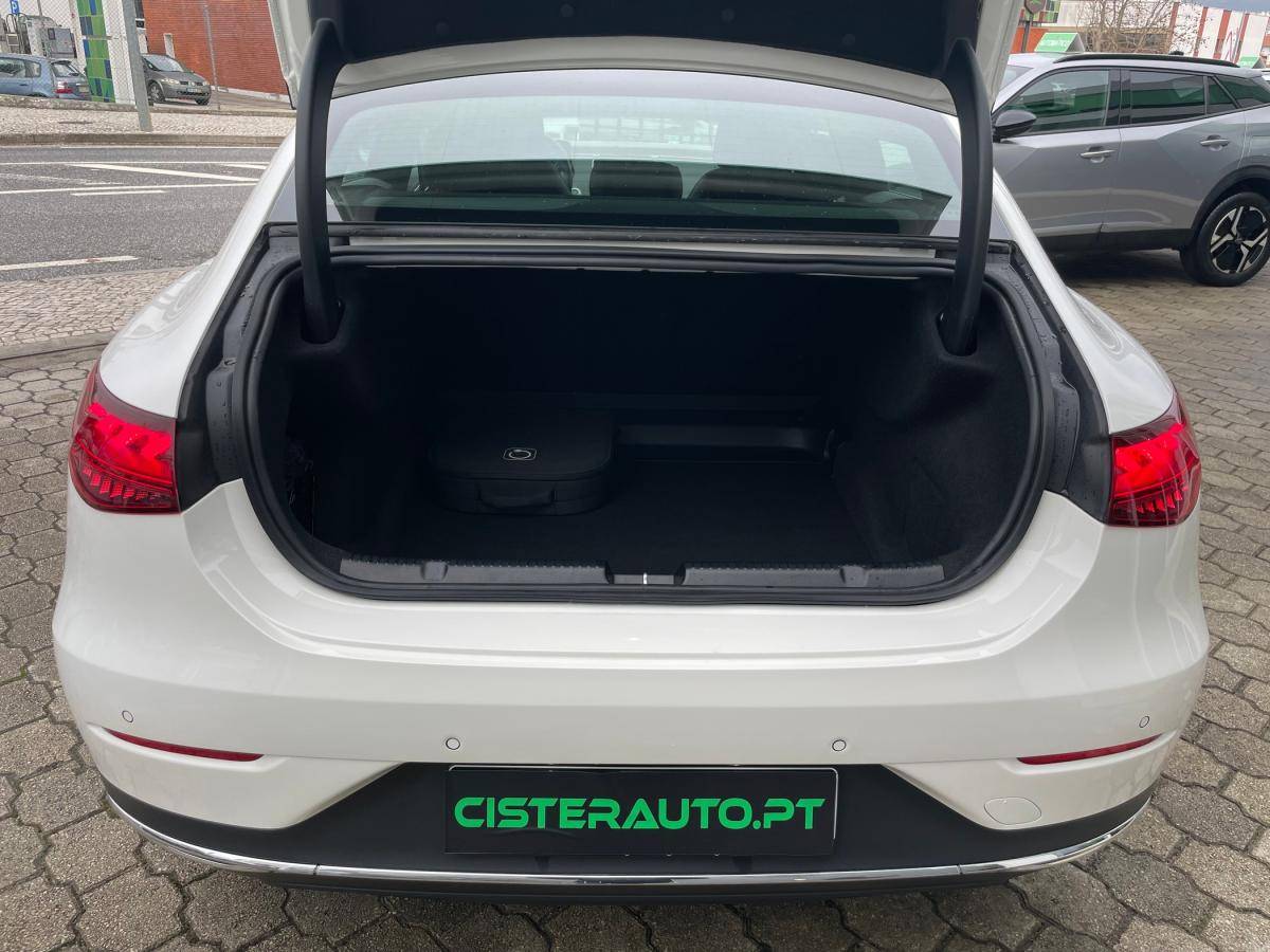 mercedes-benz-eqe-2024-eletrico-480cc
