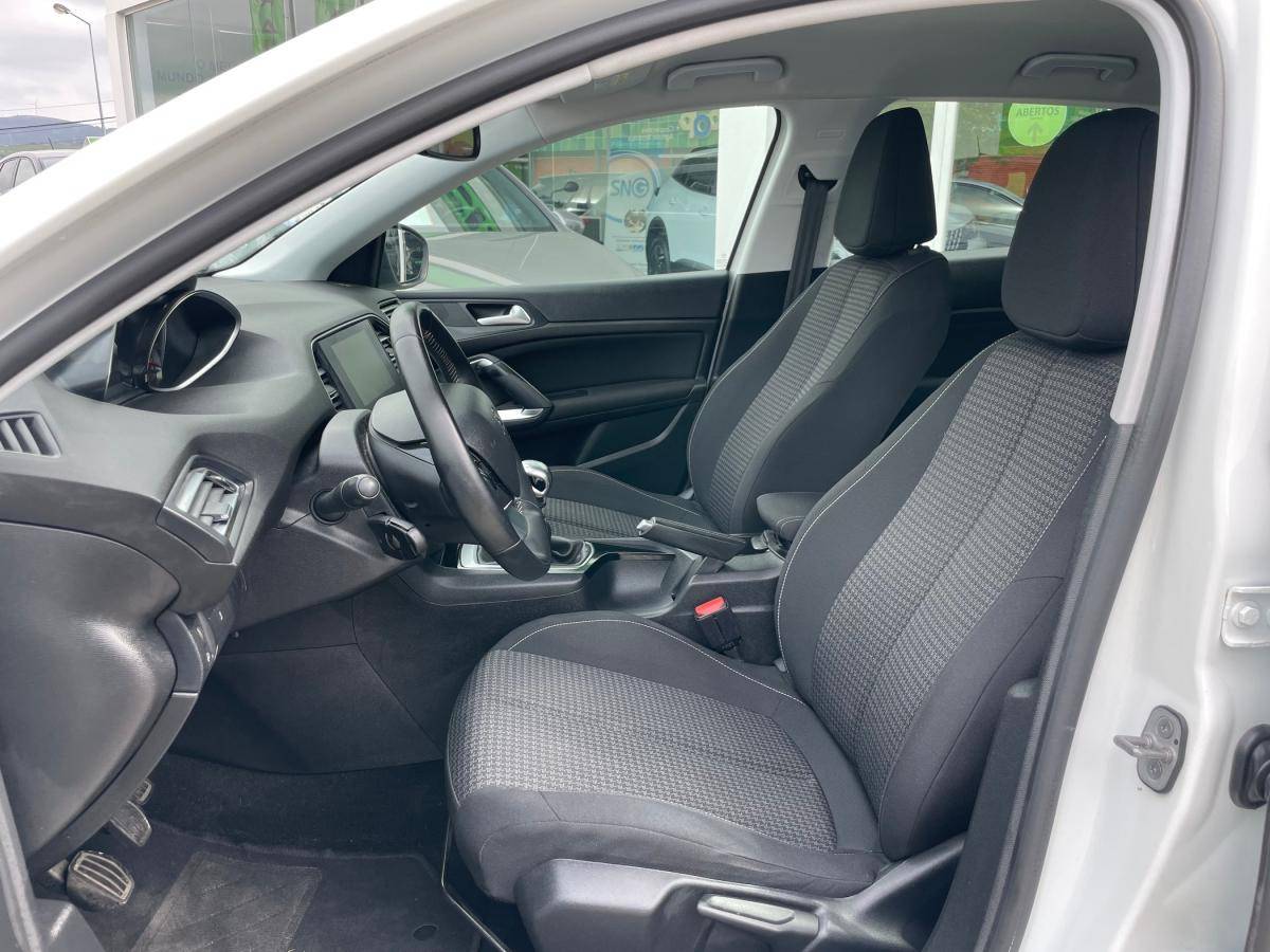peugeot-308-2019-diesel-1499cc