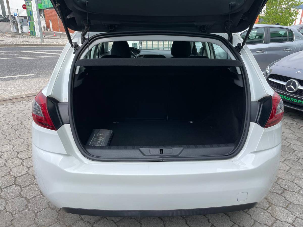 peugeot-308-2019-diesel-1499cc