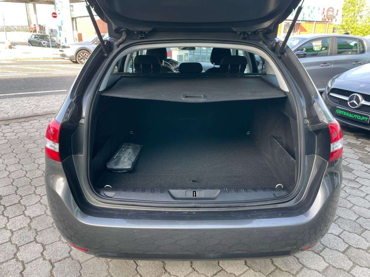 peugeot-308-sw-2019-diesel-1499cc