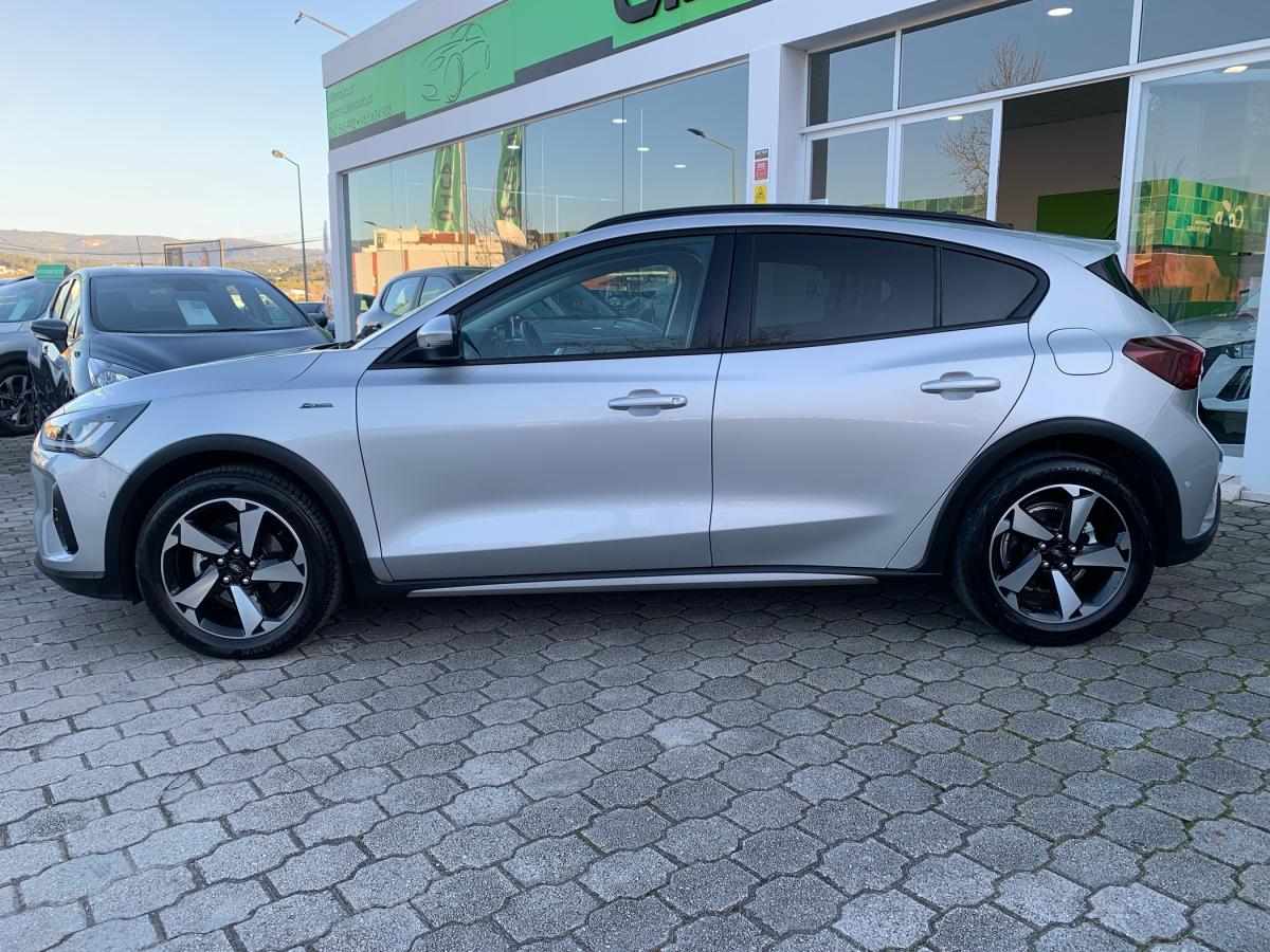 ford-focus-2022-gasolina-998cc