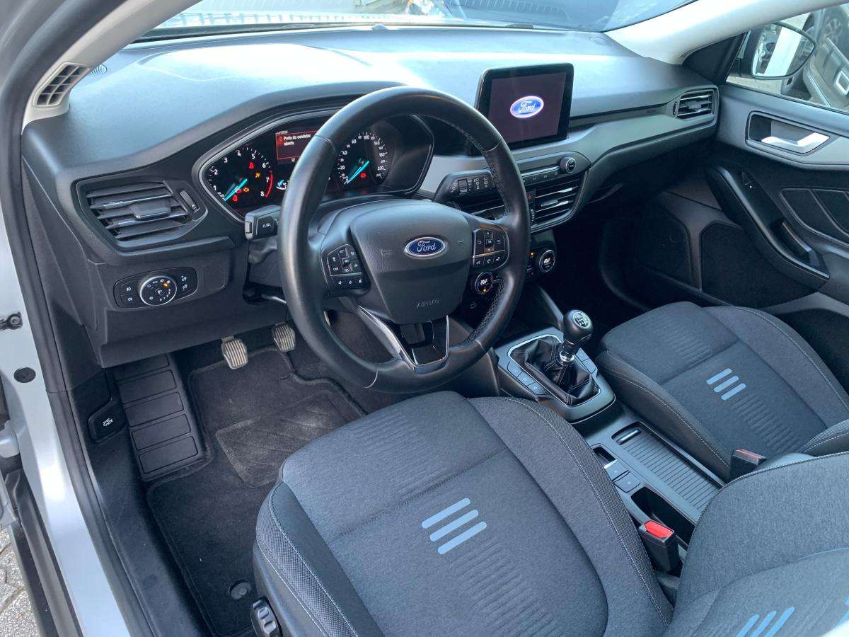 ford-focus-2022-gasolina-998cc