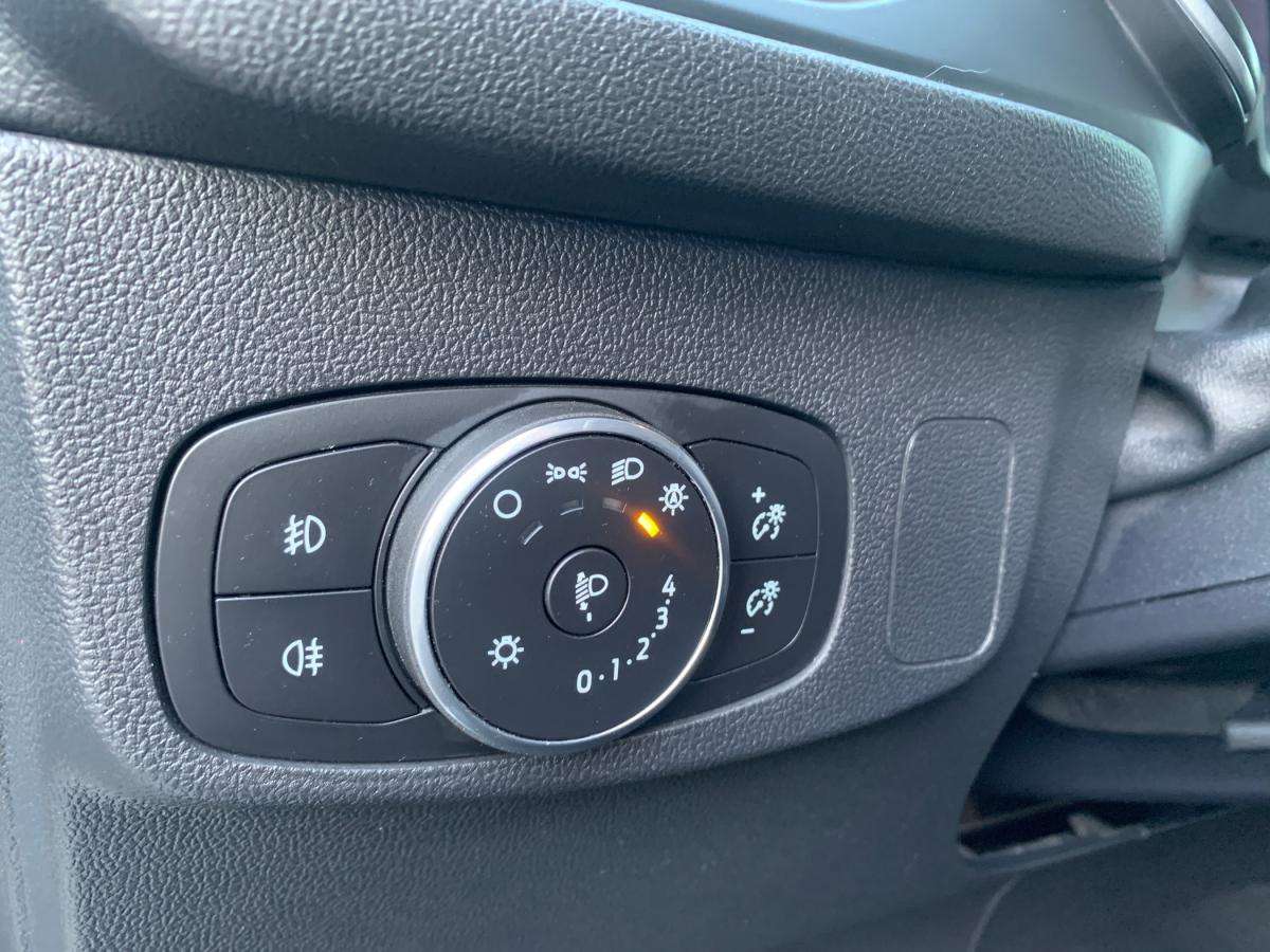 ford-focus-2022-gasolina-998cc