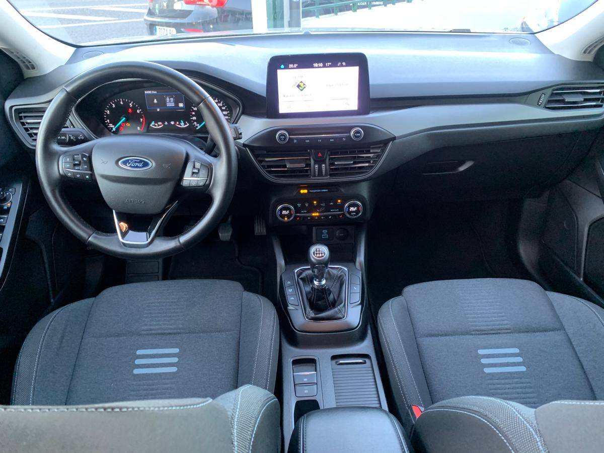 ford-focus-2022-gasolina-998cc