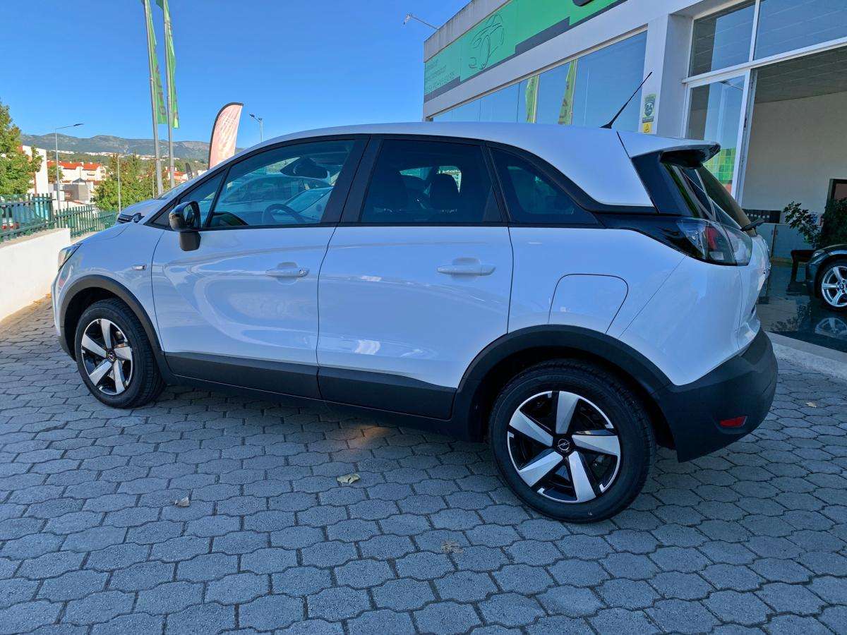 opel-crossland-2022-gasolina-1199cc