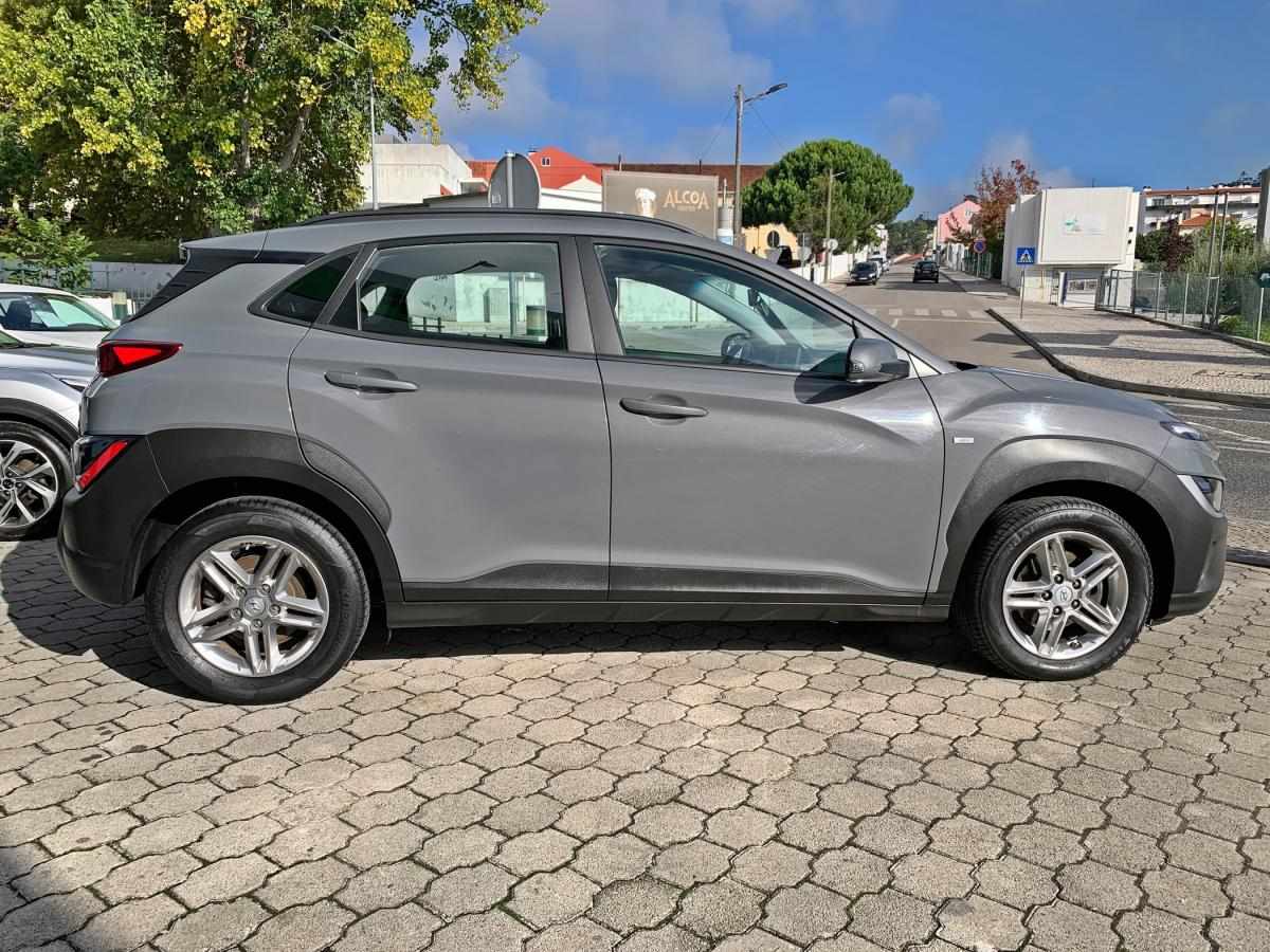 hyundai-kauai-2021-hibrido-a-gasolina-998cc