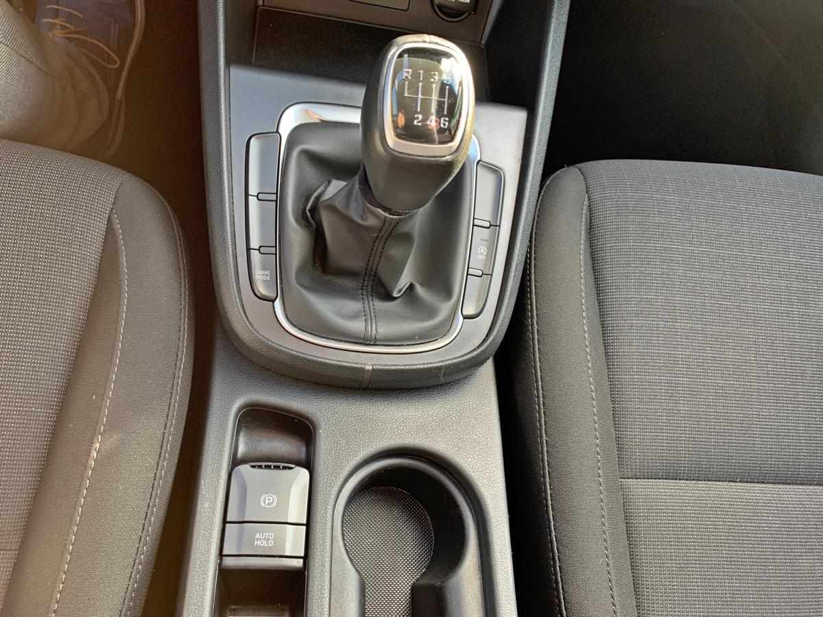 hyundai-kauai-2021-hibrido-a-gasolina-998cc