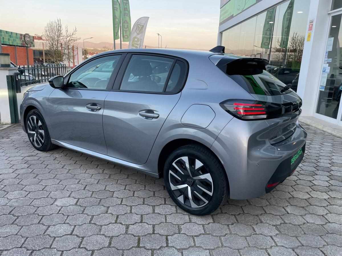 peugeot-208-2024-gasolina-1199cc
