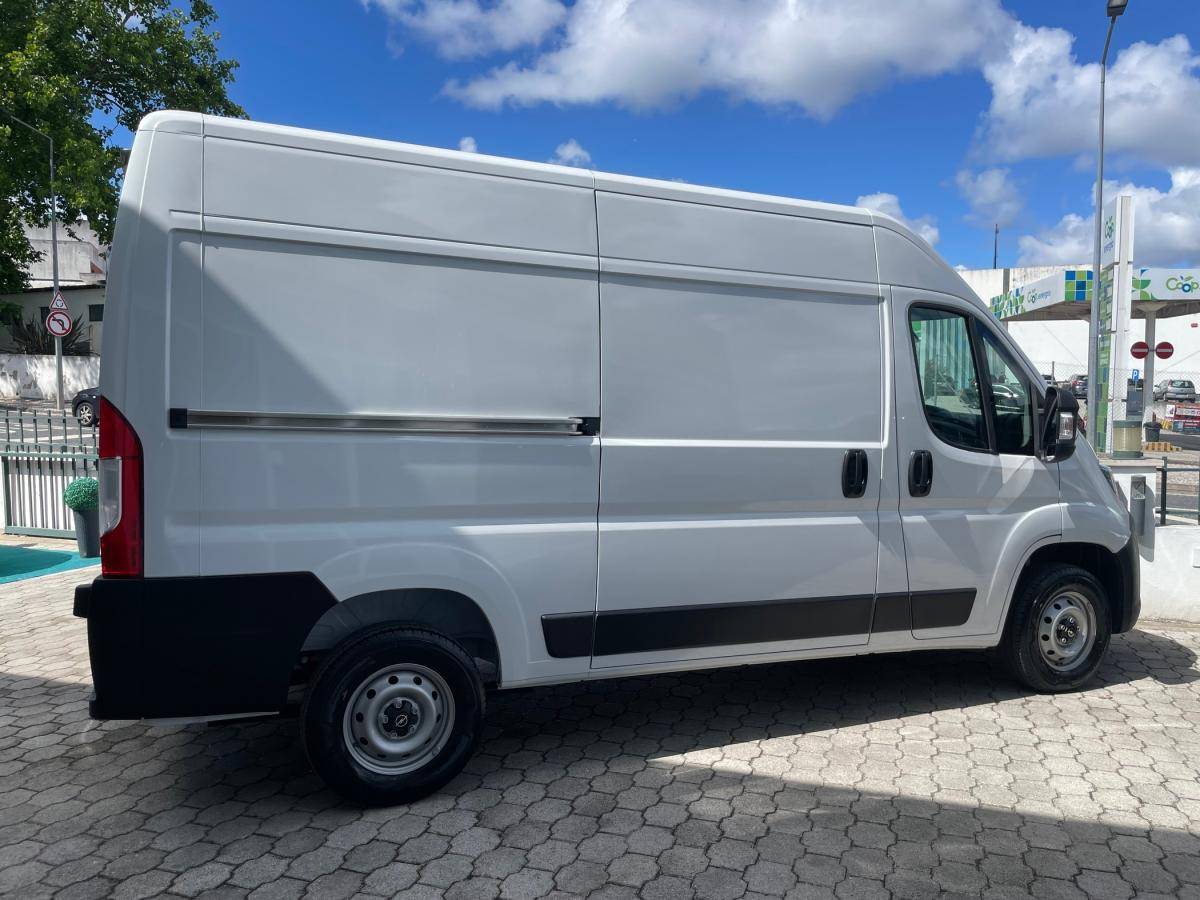 opel-movano-2025-diesel-2184cc