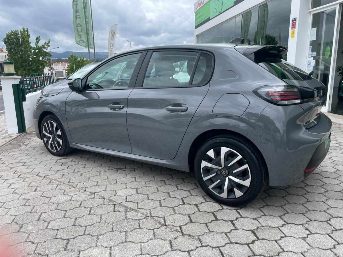 peugeot-208-2024-gasolina-1199cc