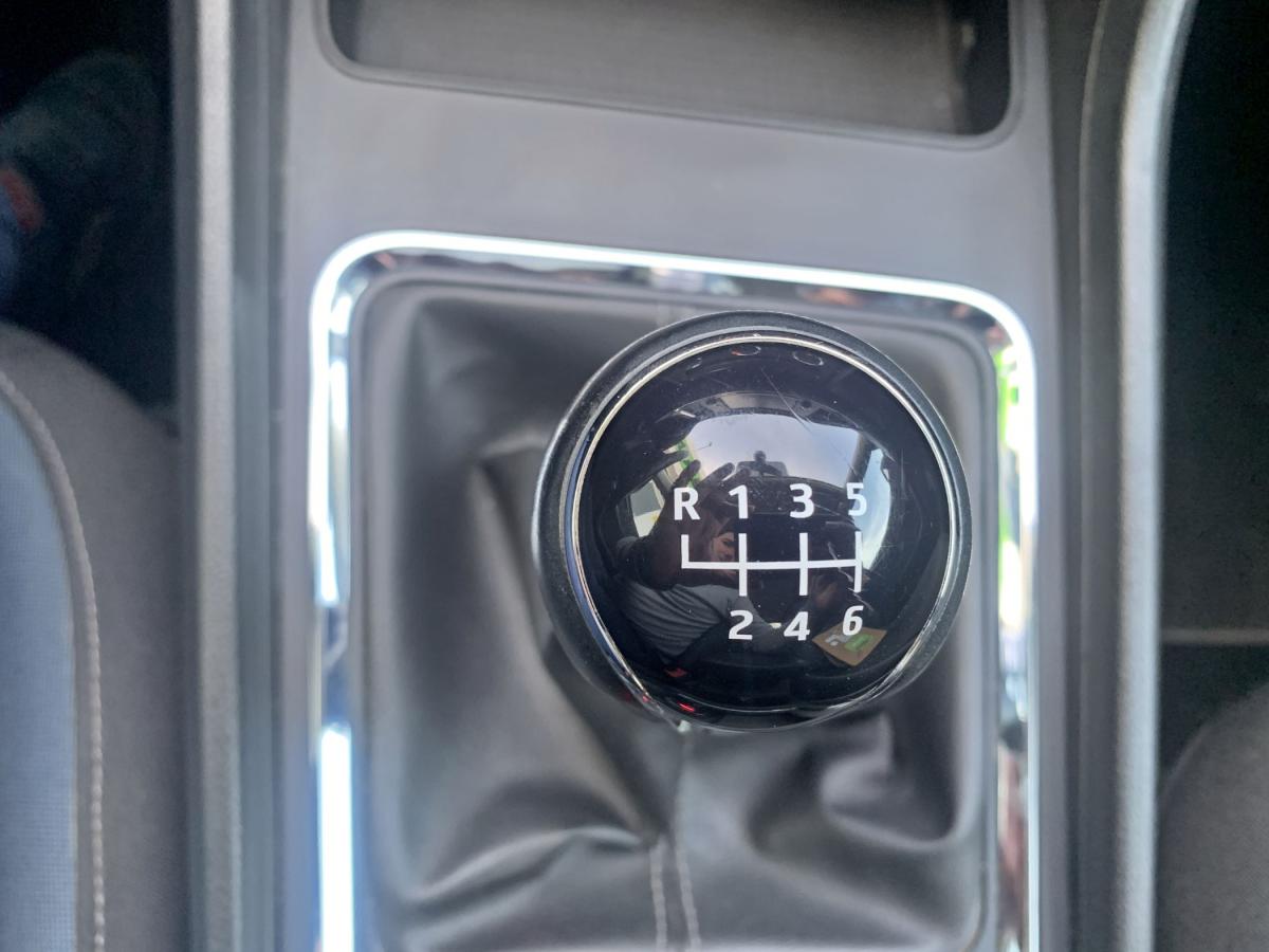 seat-ateca-2019-diesel-1598cc
