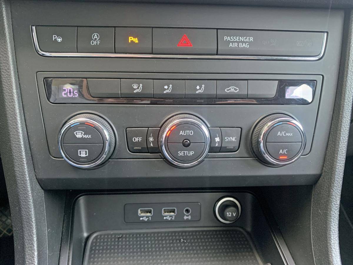seat-ateca-2019-diesel-1598cc