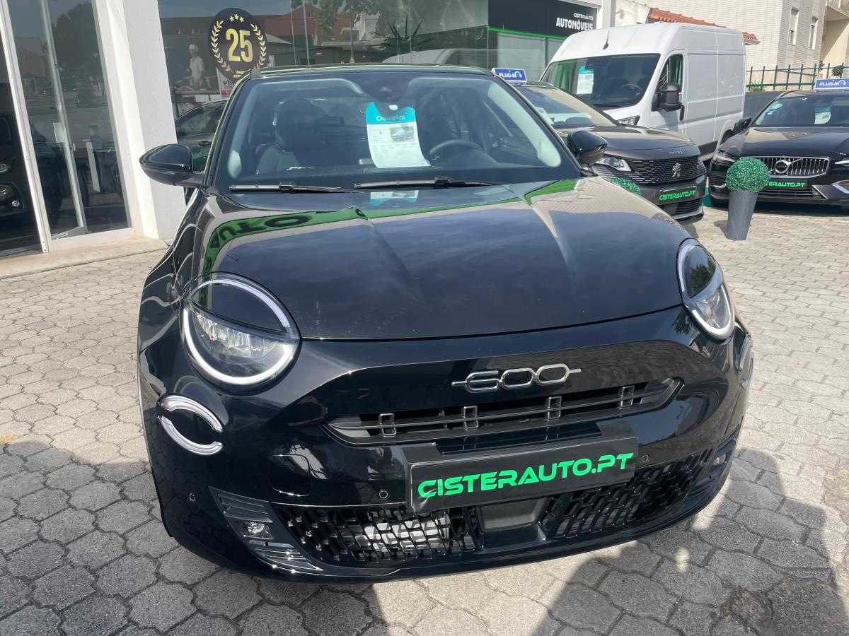 fiat-600-2025-gasolina-1199cc