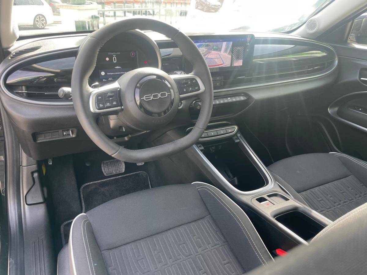 fiat-600-2025-gasolina-1199cc