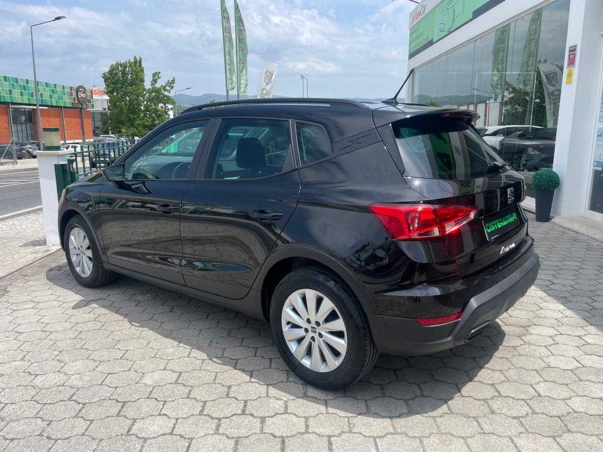 seat-arona-2023-gasolina-999cc