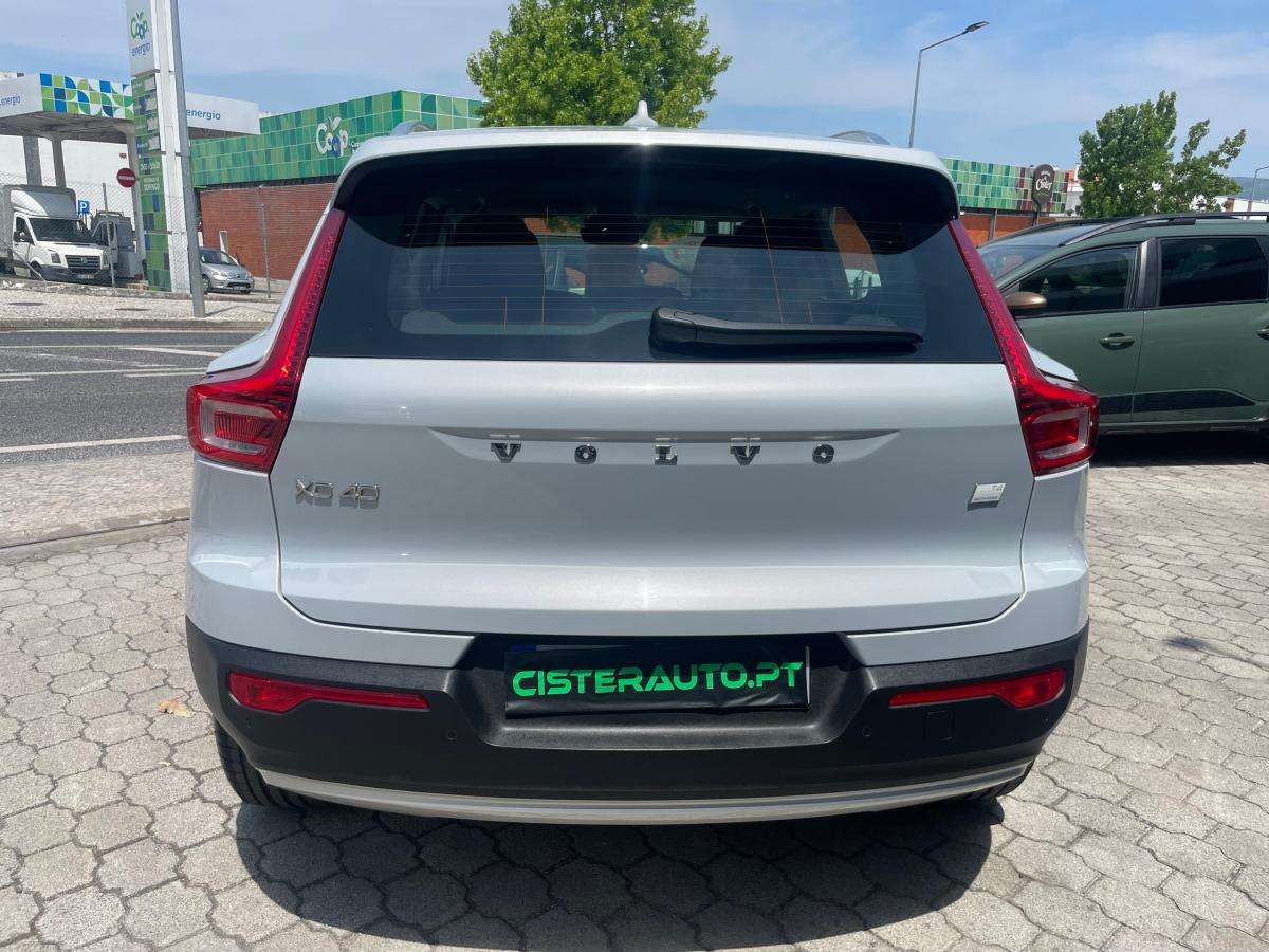 volvo-xc40-2022-hibrido-a-gasolina-1477cc