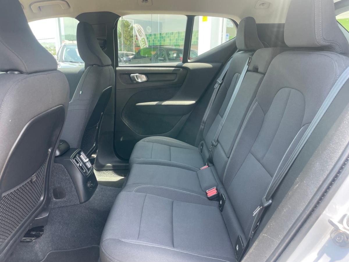 volvo-xc40-2022-hibrido-a-gasolina-1477cc