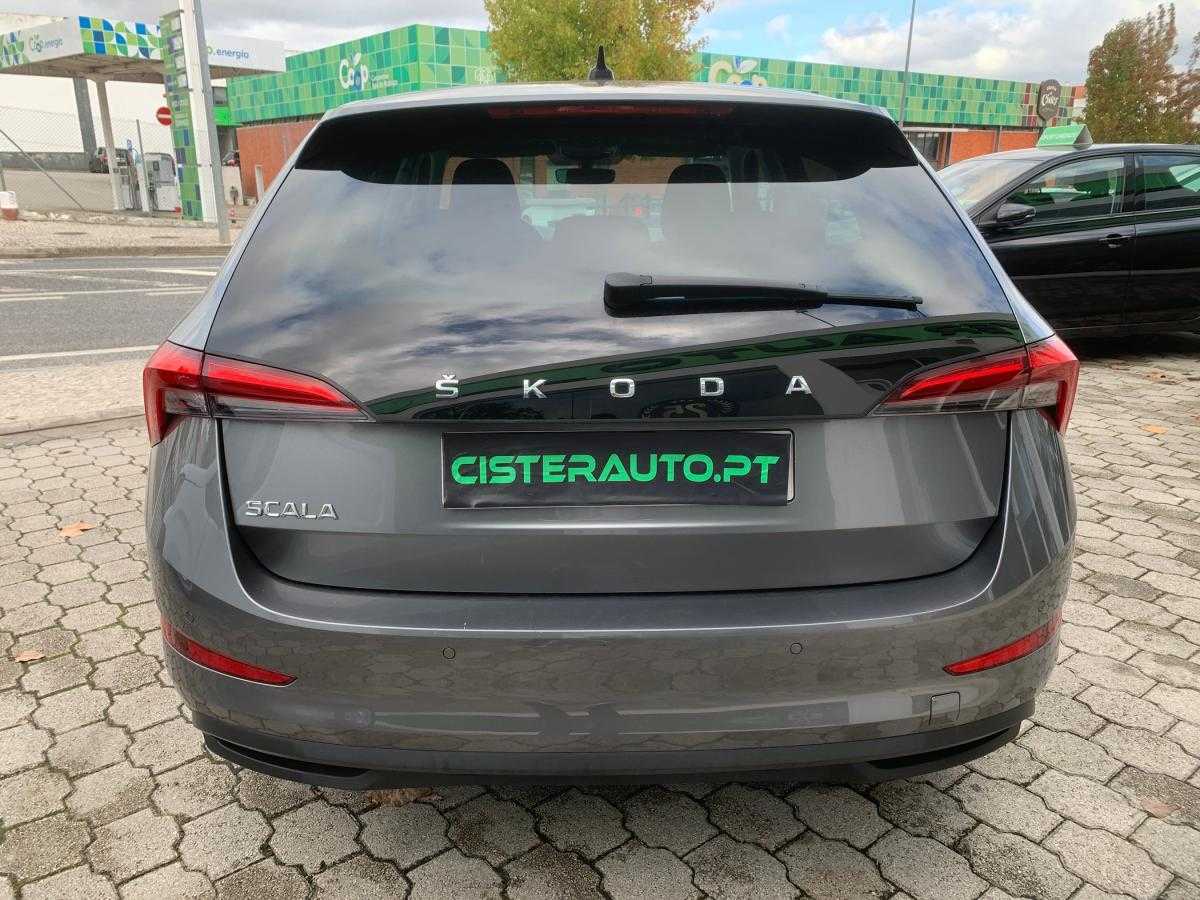 skoda-scala-2022-gasolina-999cc