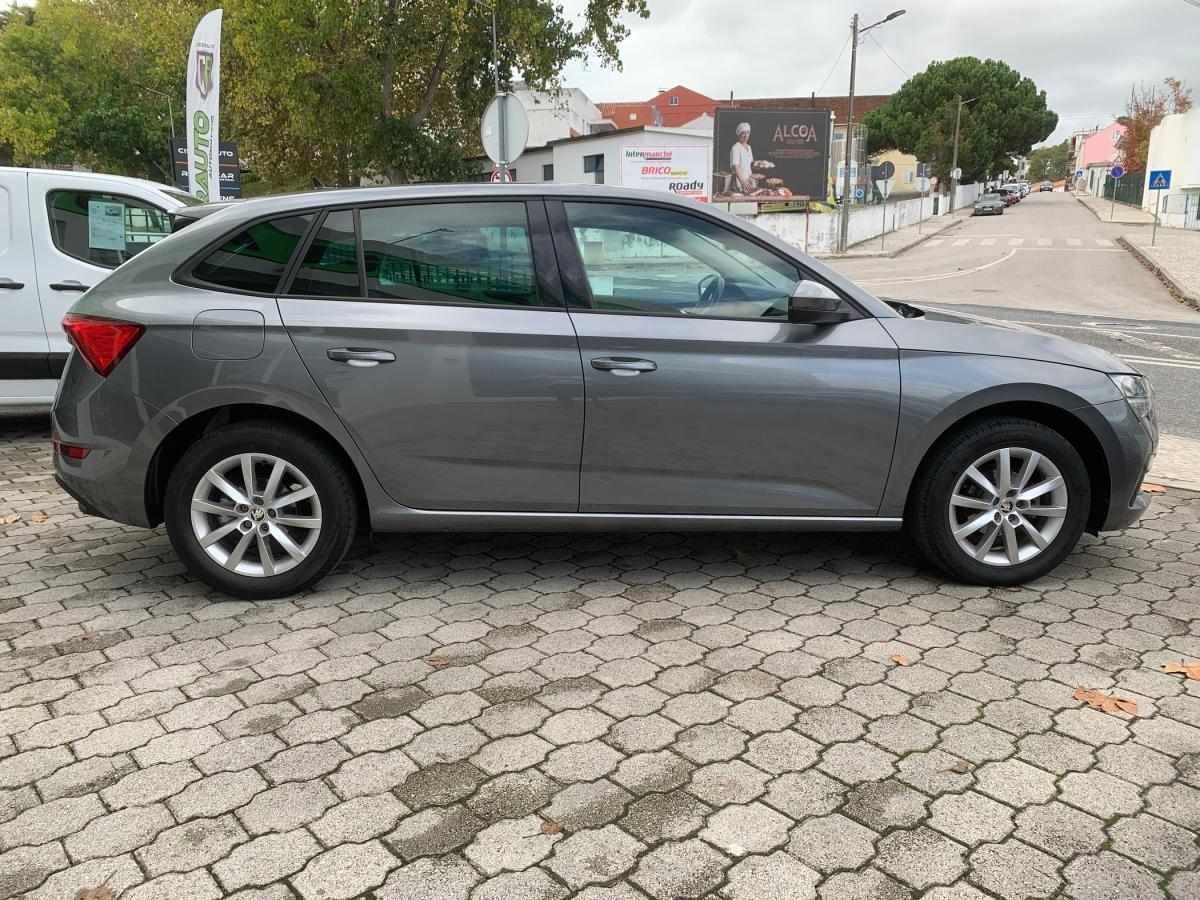 skoda-scala-2022-gasolina-999cc