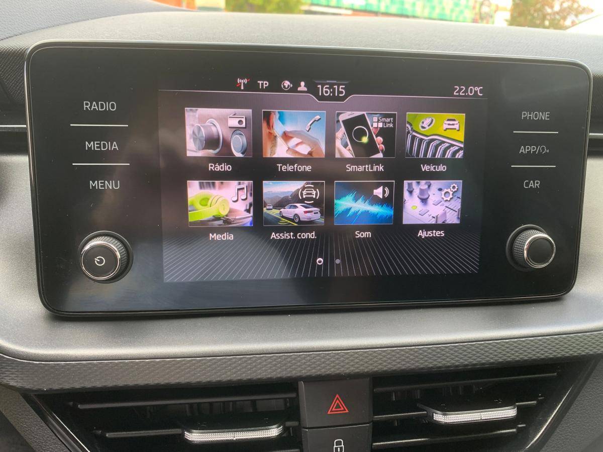 skoda-scala-2022-gasolina-999cc