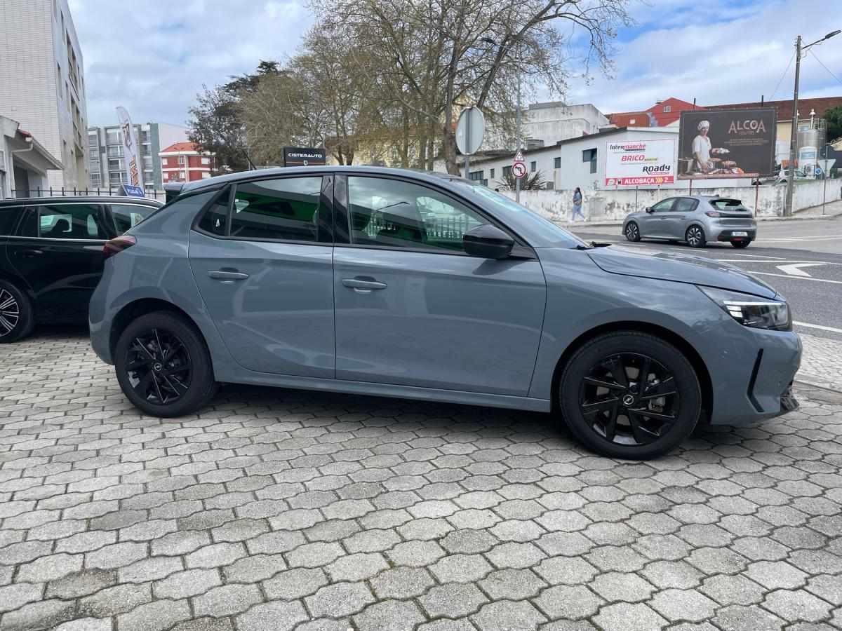 opel-corsa-2025-gasolina-1199cc