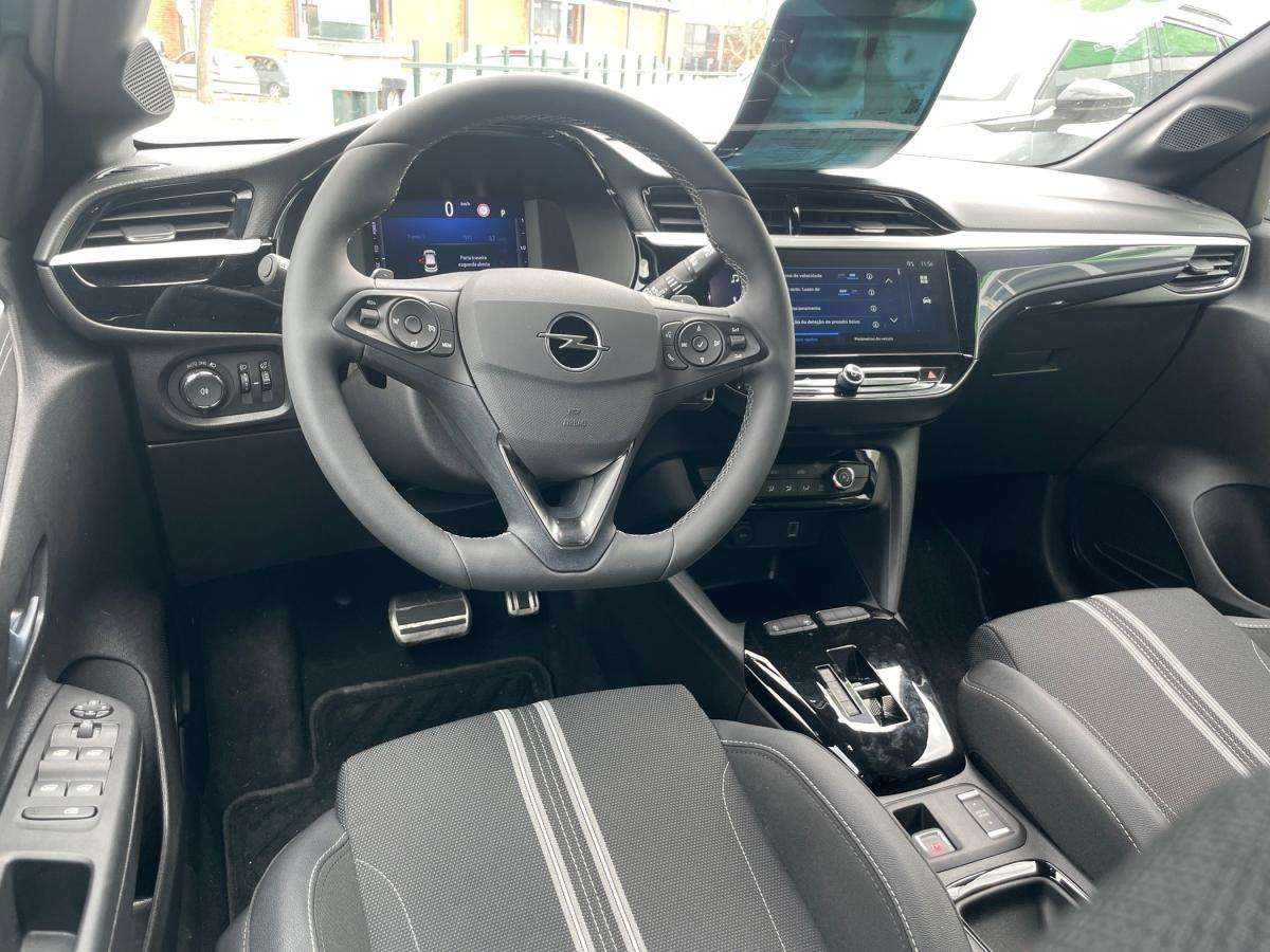 opel-corsa-2025-gasolina-1199cc