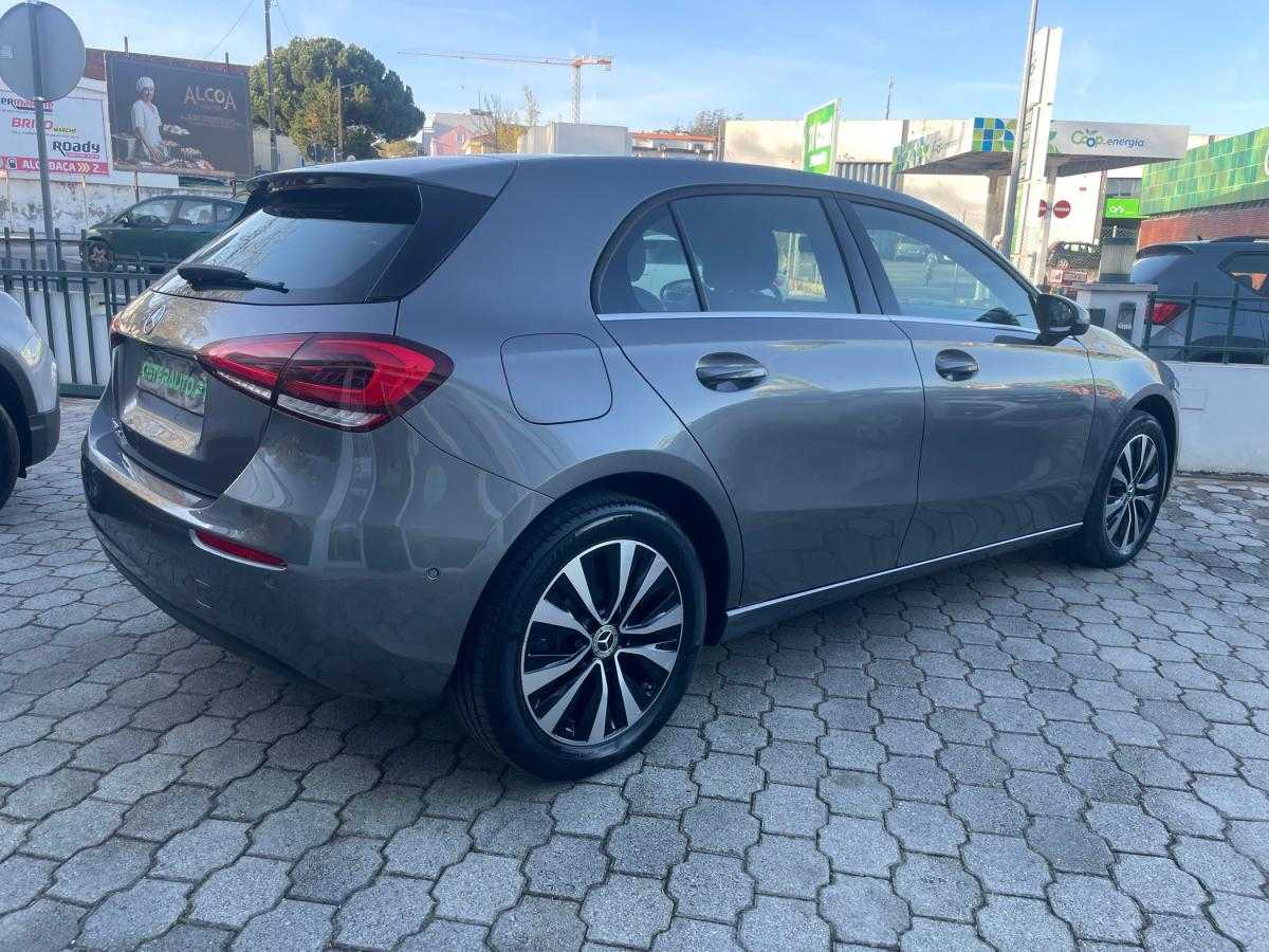 mercedes-benz-classe-a-2021-hibrido-a-gasolina-1332cc