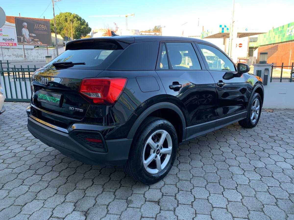 audi-q2-2023-gasolina-999cc