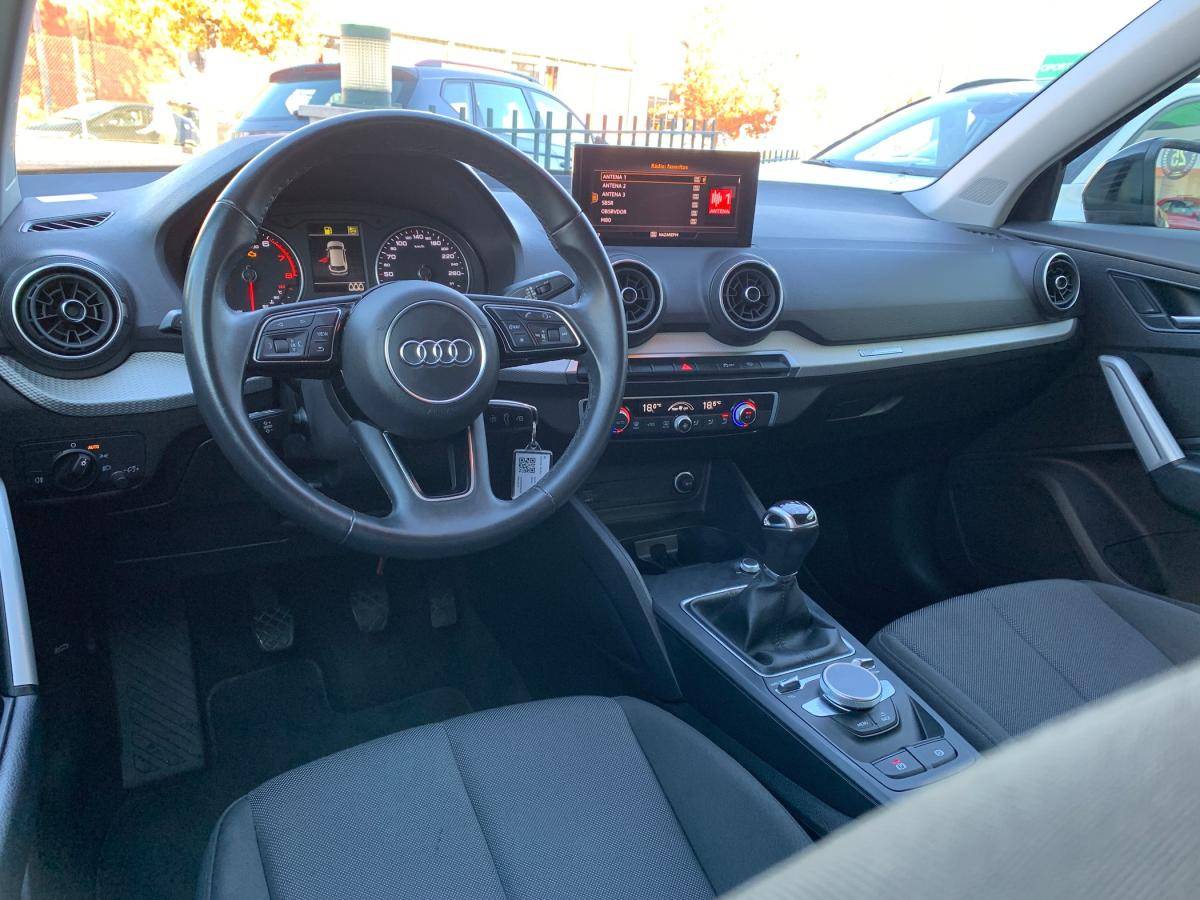 audi-q2-2023-gasolina-999cc