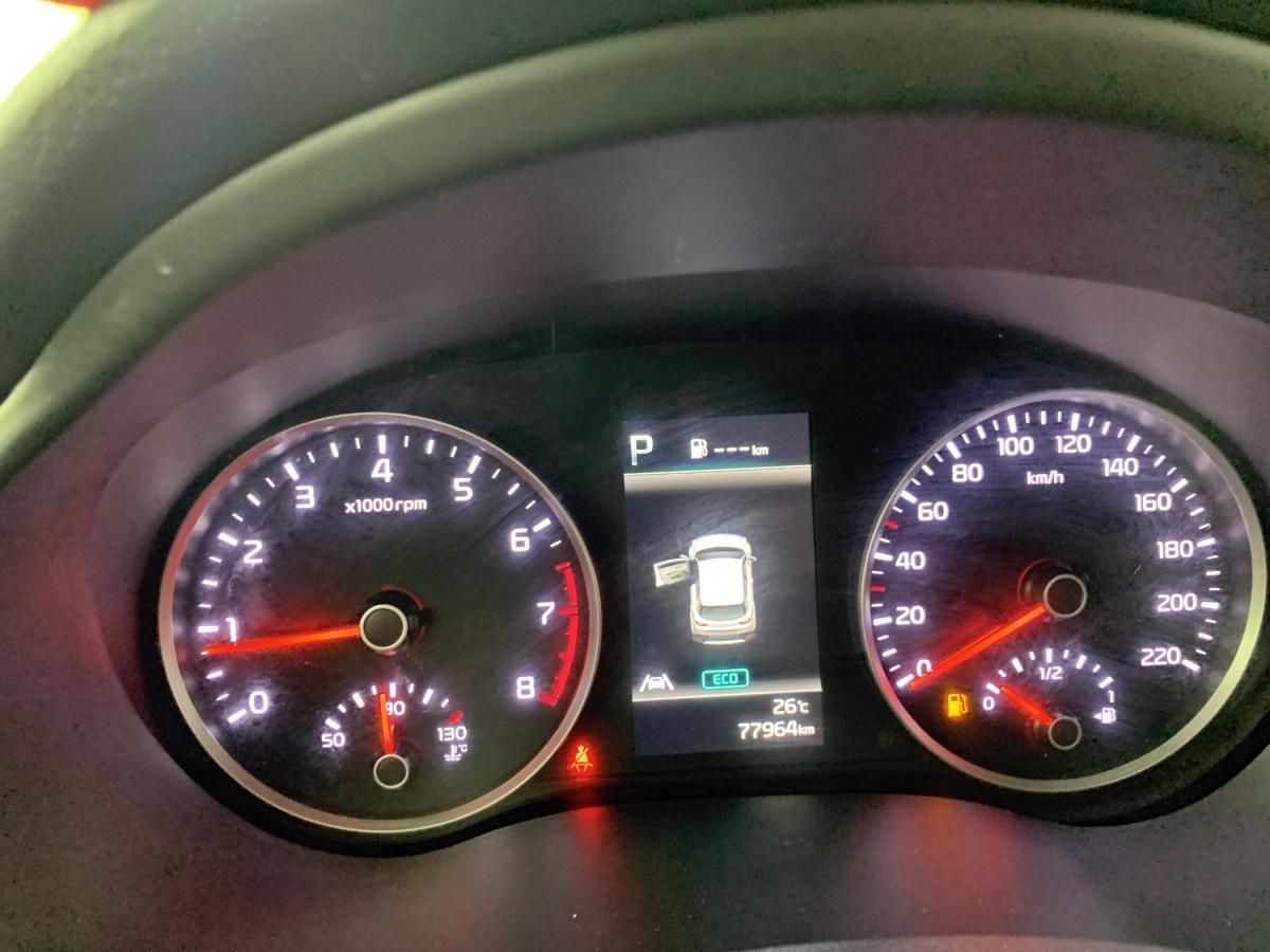 kia-stonic-2021-hibrido-a-gasolina-998cc
