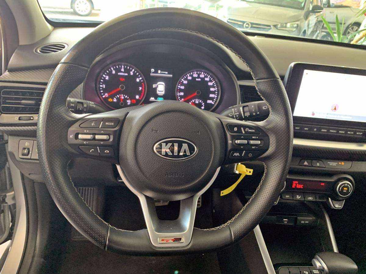 kia-stonic-2021-hibrido-a-gasolina-998cc