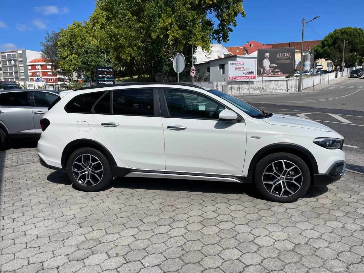 fiat-tipo-station-wagon-2023-gasolina-999cc
