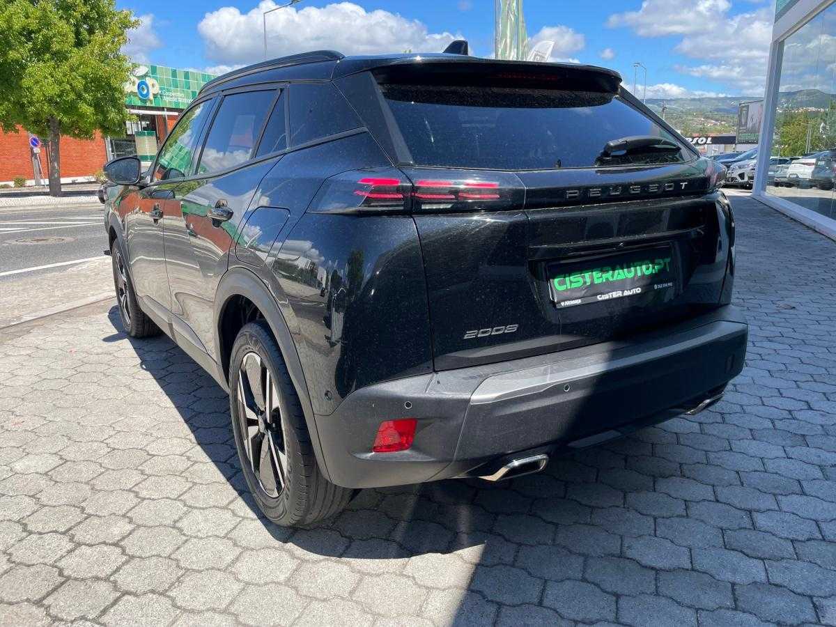 peugeot-2008-2024-gasolina-1199cc