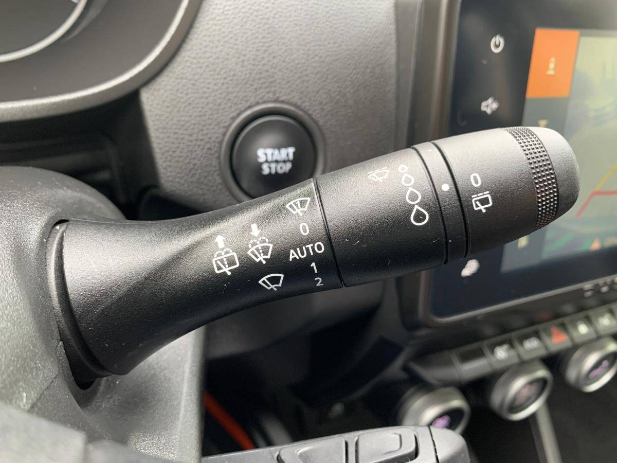dacia-duster-2023-gasolina-999cc