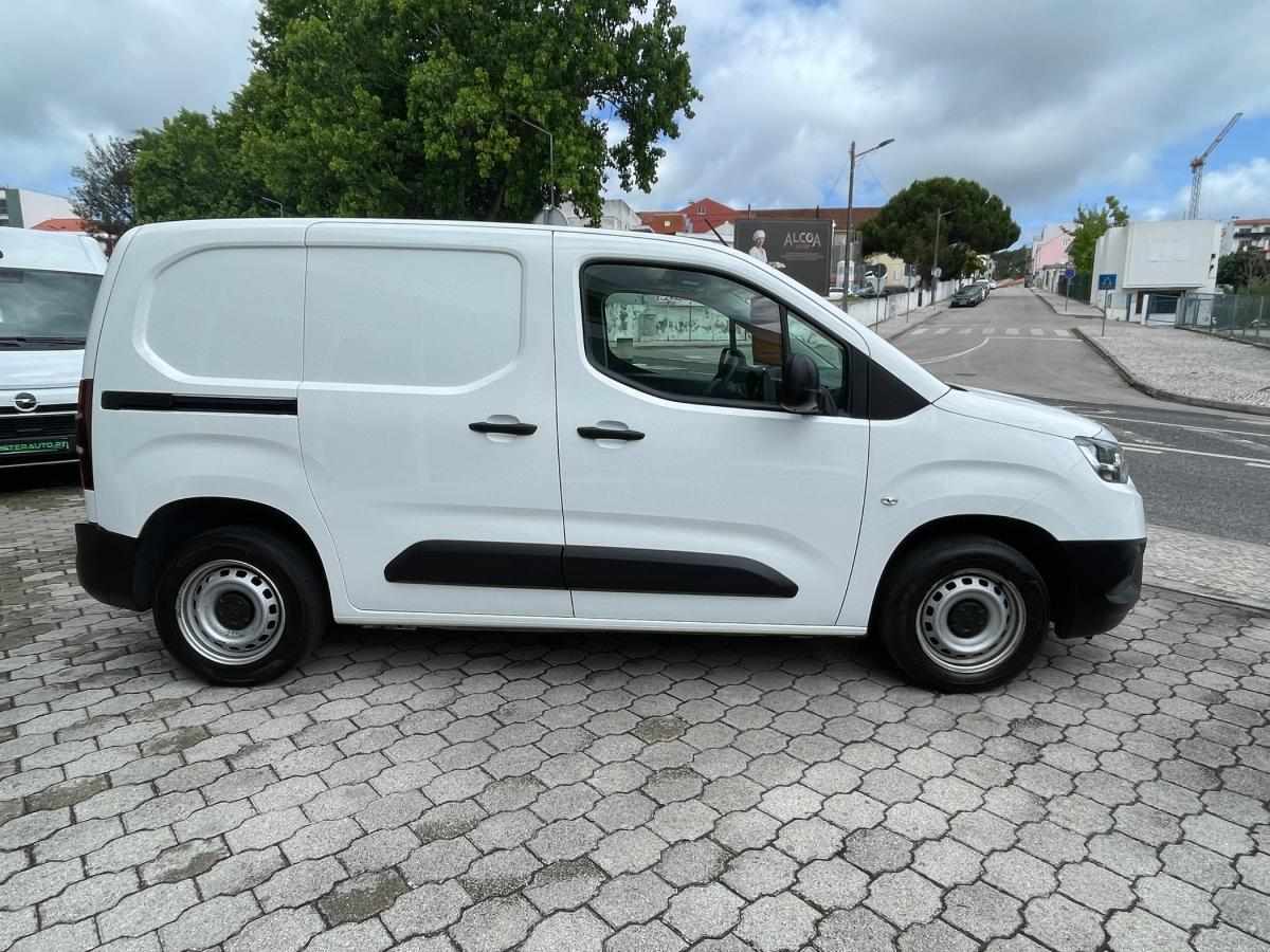 toyota-proace-2022-diesel-1499cc
