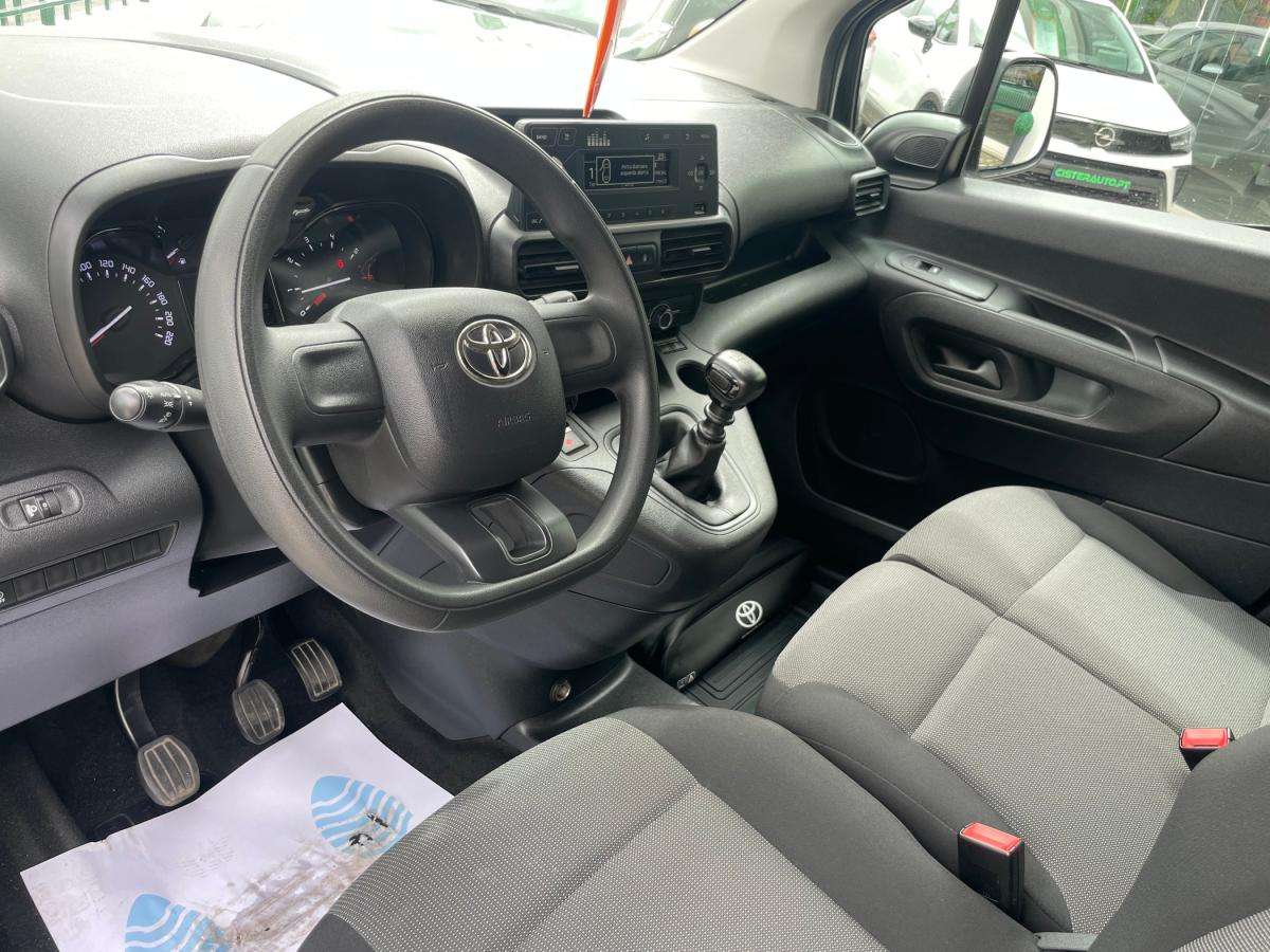toyota-proace-2022-diesel-1499cc