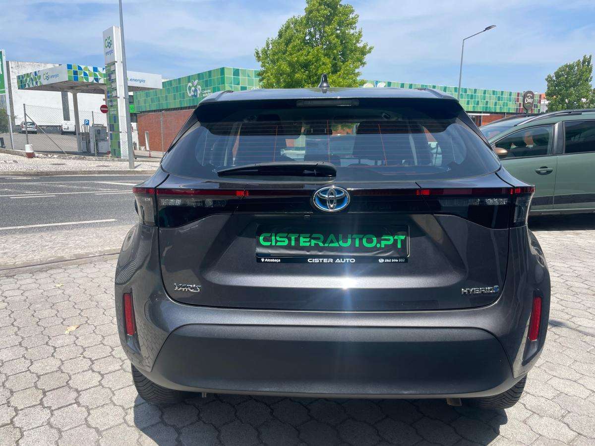 toyota-yaris-cross-2022-hibrido-a-gasolina-1490cc