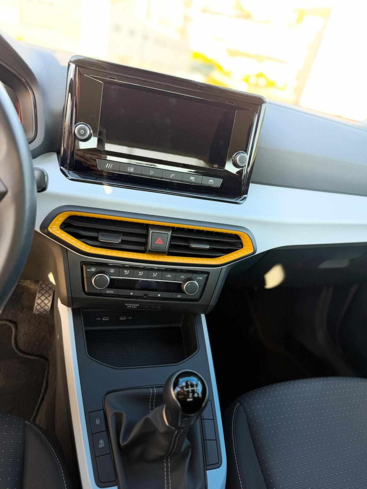 seat-arona-1-0-tsi-2024-gasolina-999cc