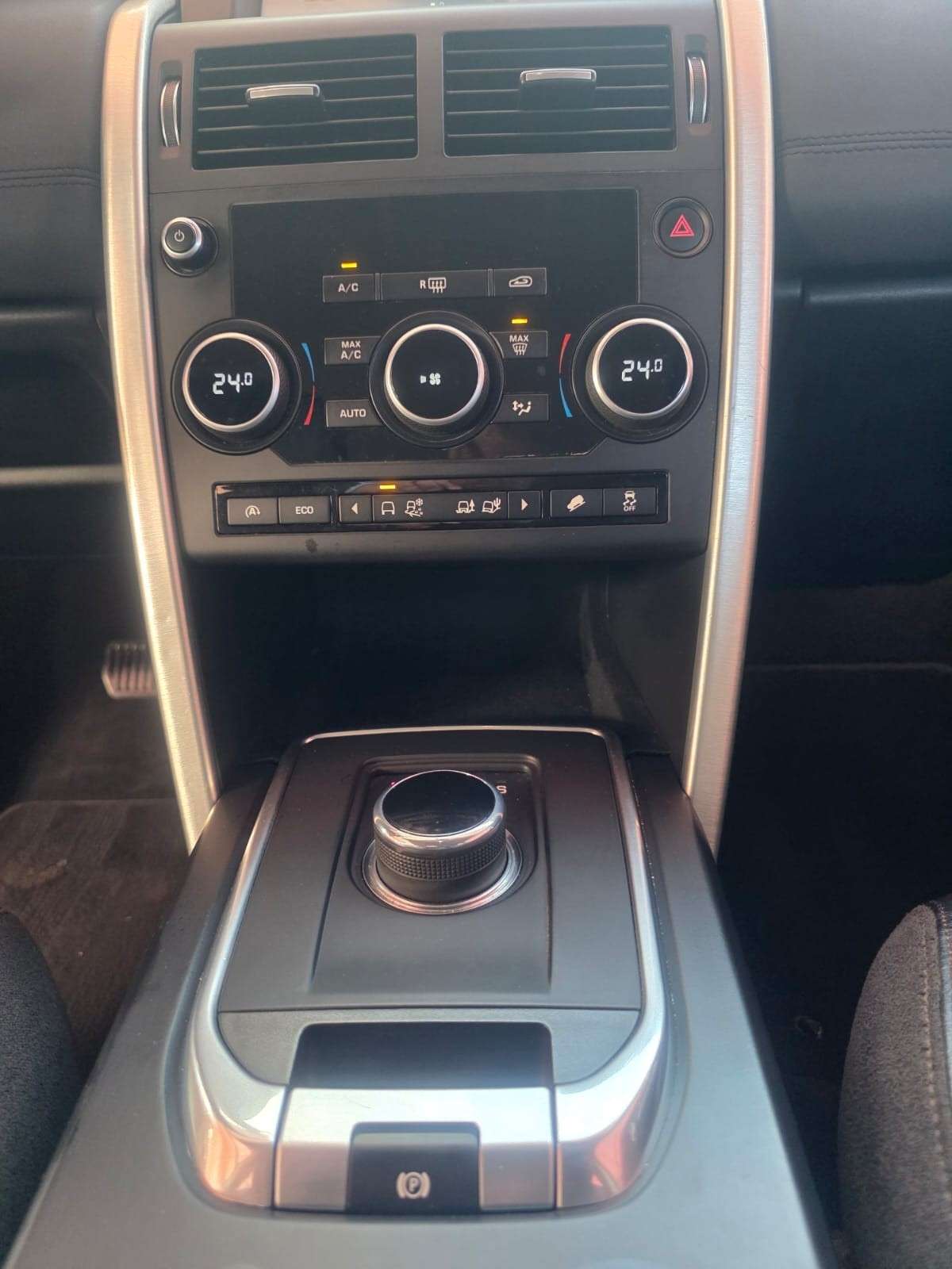land-rover-discovery-sport-2016-diesel-1999cc