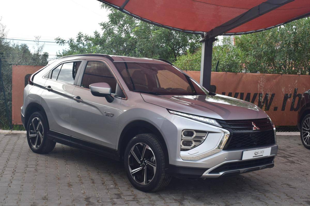 mitsubishi-eclipse-cross-2022-hibrido-a-gasolina-2360cc