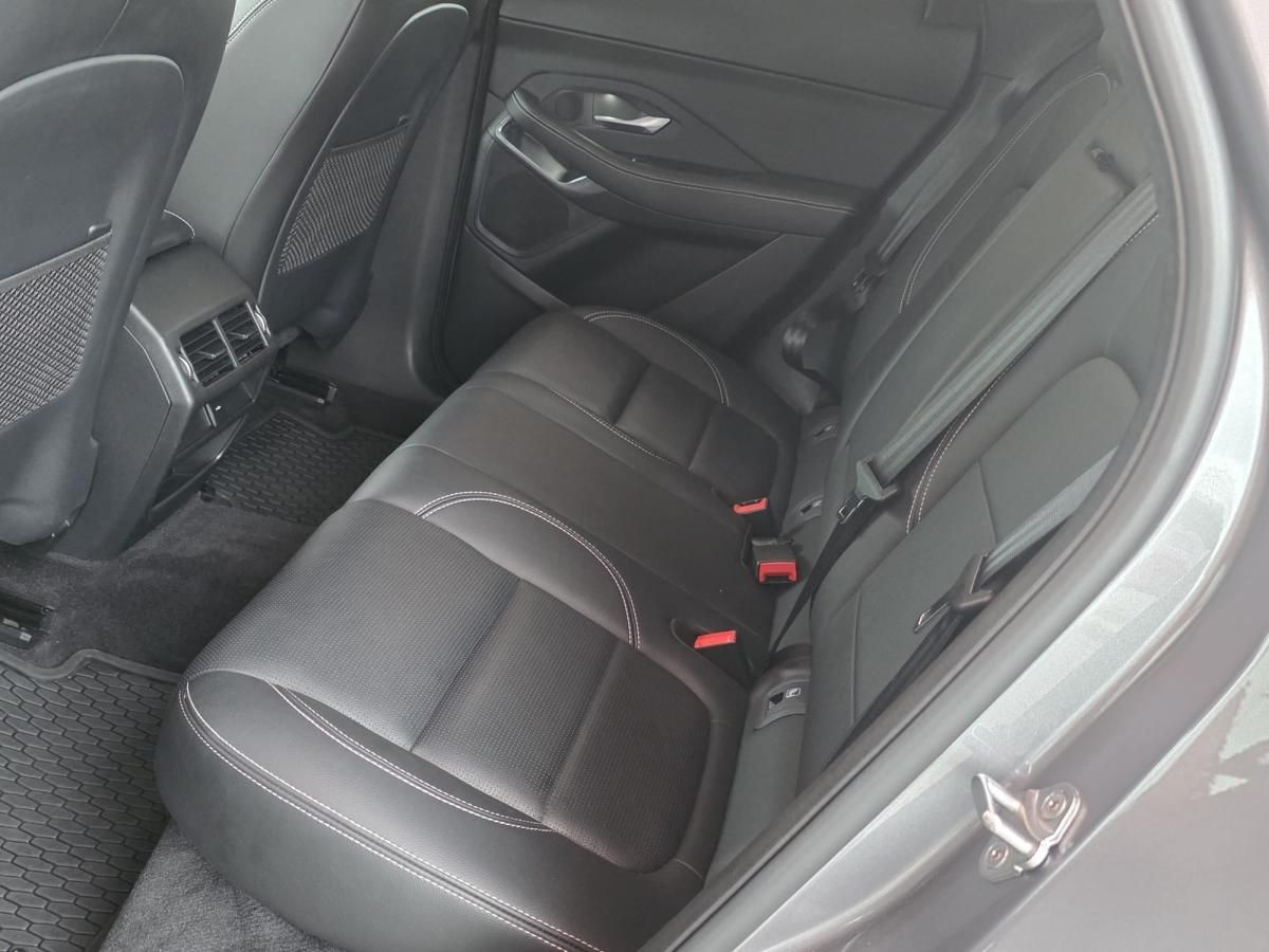jaguar-e-pace-2023-hibrido-a-gasolina-1498cc