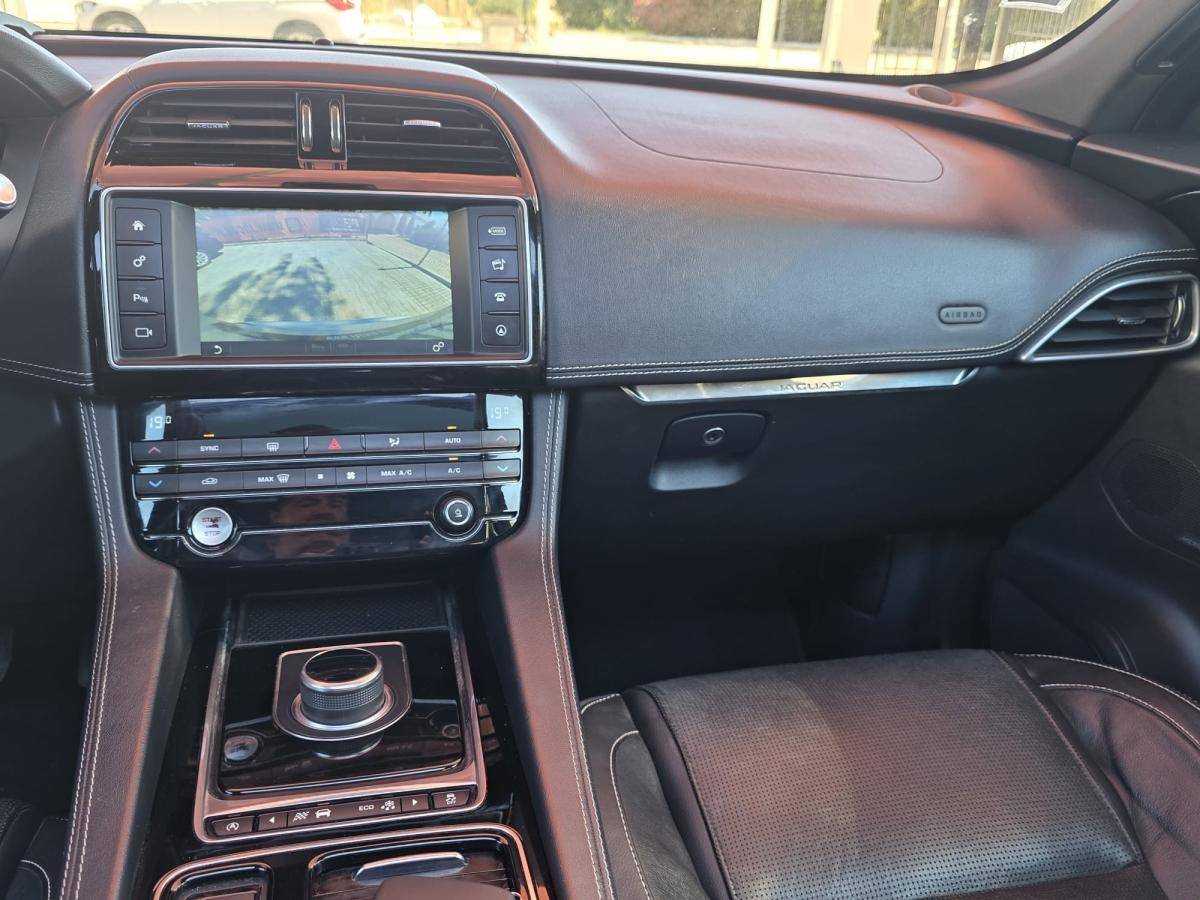 jaguar-f-pace-2016-diesel-1999cc