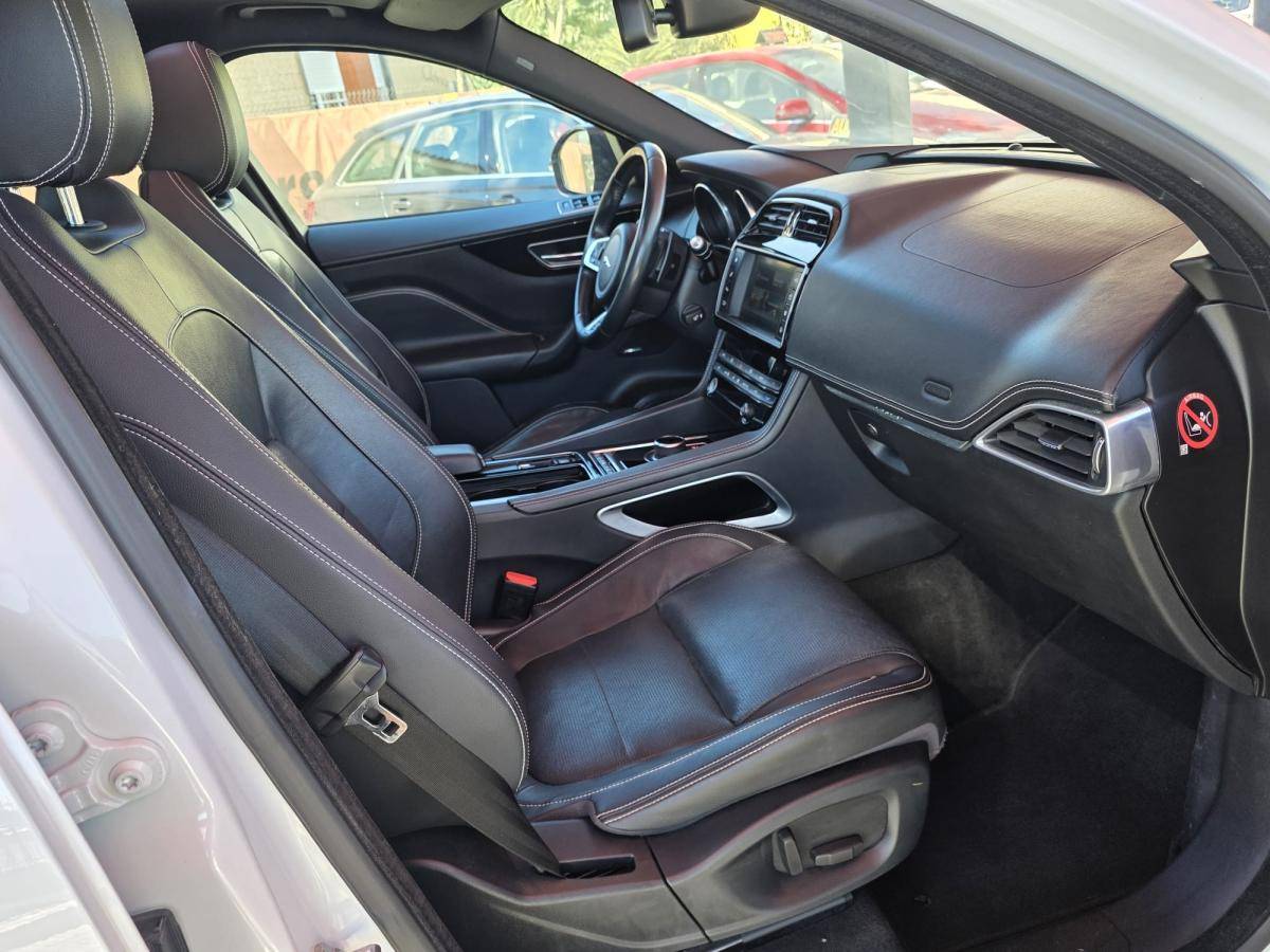 jaguar-f-pace-2016-diesel-1999cc