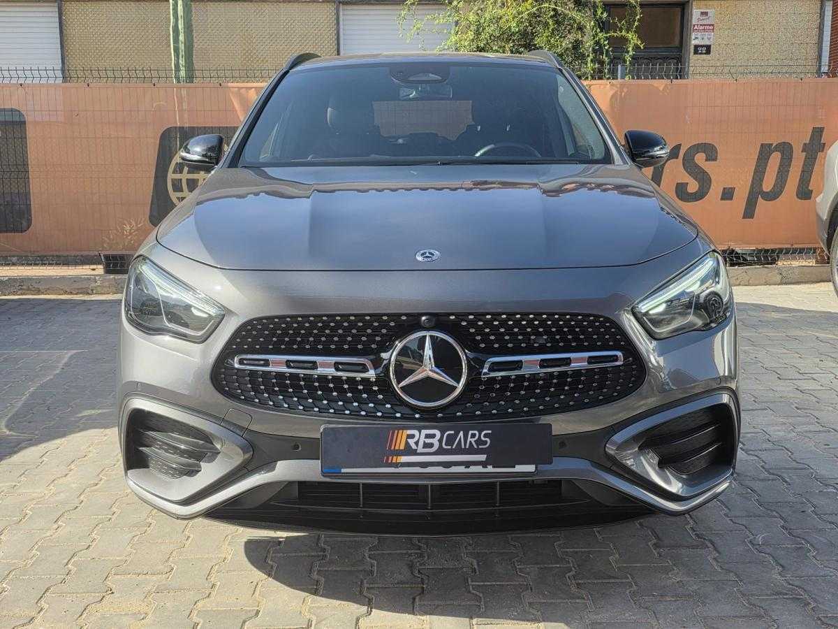 mercedes-benz-gla-2024-diesel-1950cc
