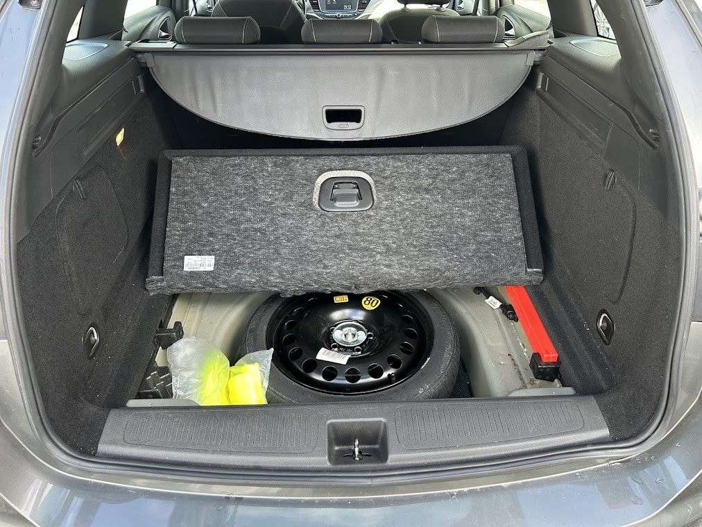 opel-astra-sport-tourer-2019-gasolina-999cc